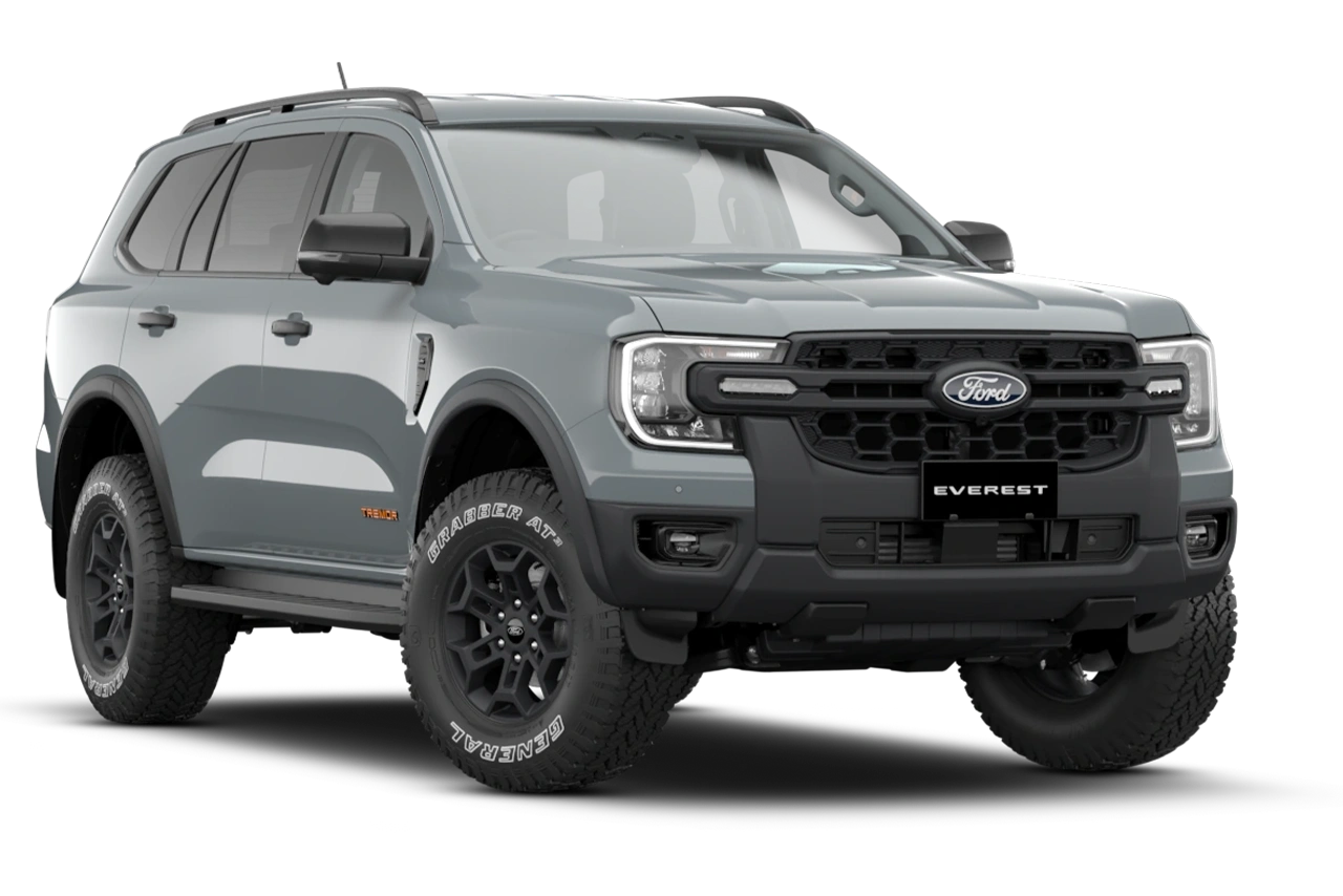 front view tremor in commnad grey on overview
