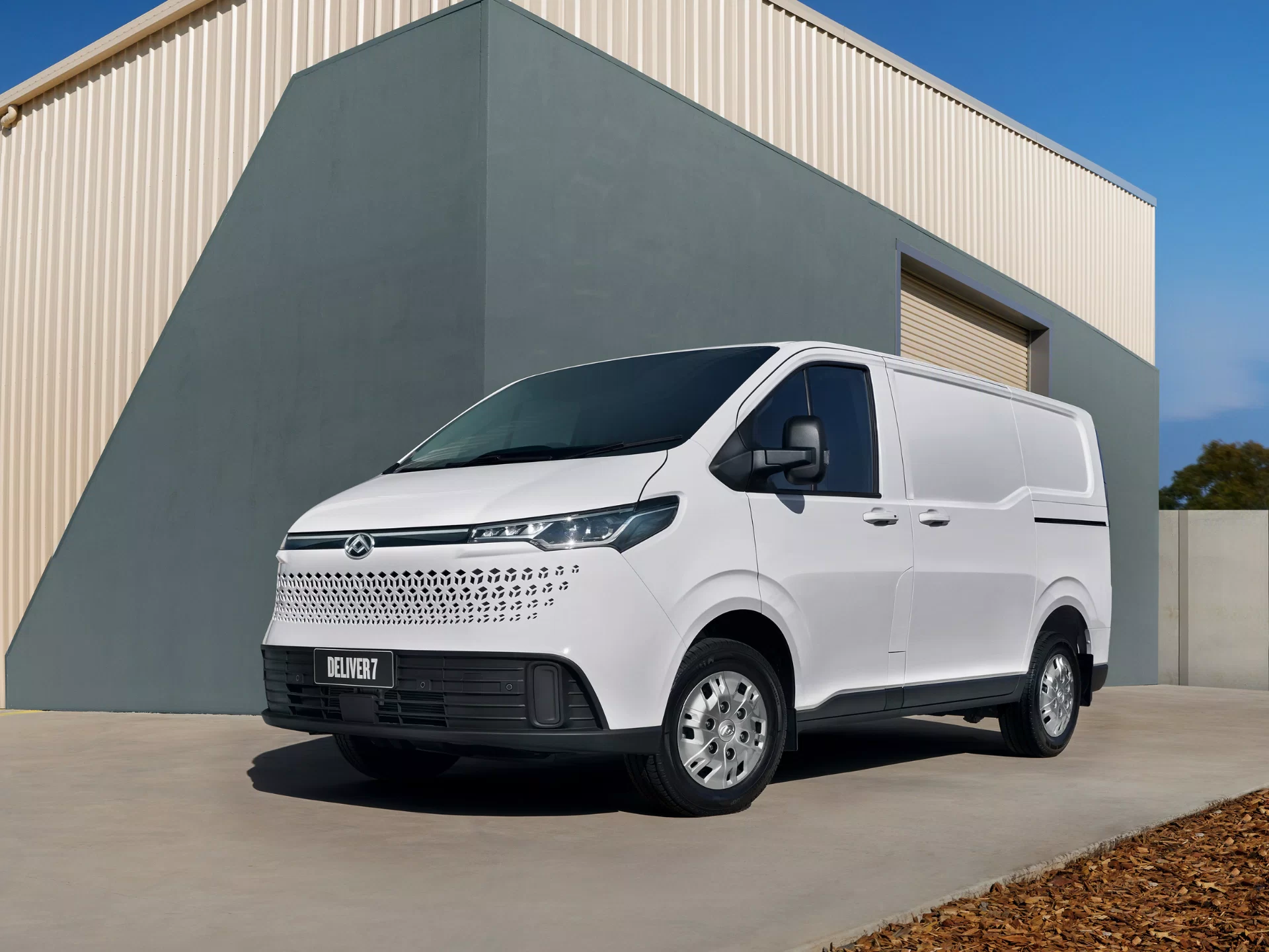 New LDV Deliver 7 Van front hero showing short wheelbase in Australia