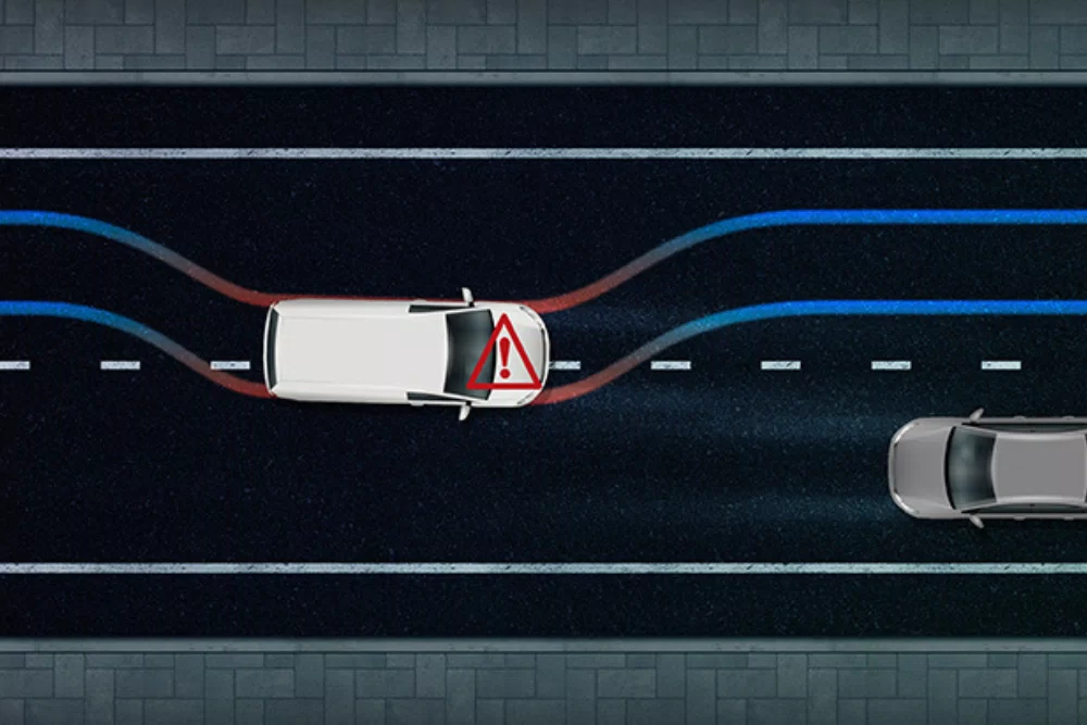 LDV eDeliver 5 Emergency Lane Keep Assist ELKA applying steering intervention to prevent lane departure
