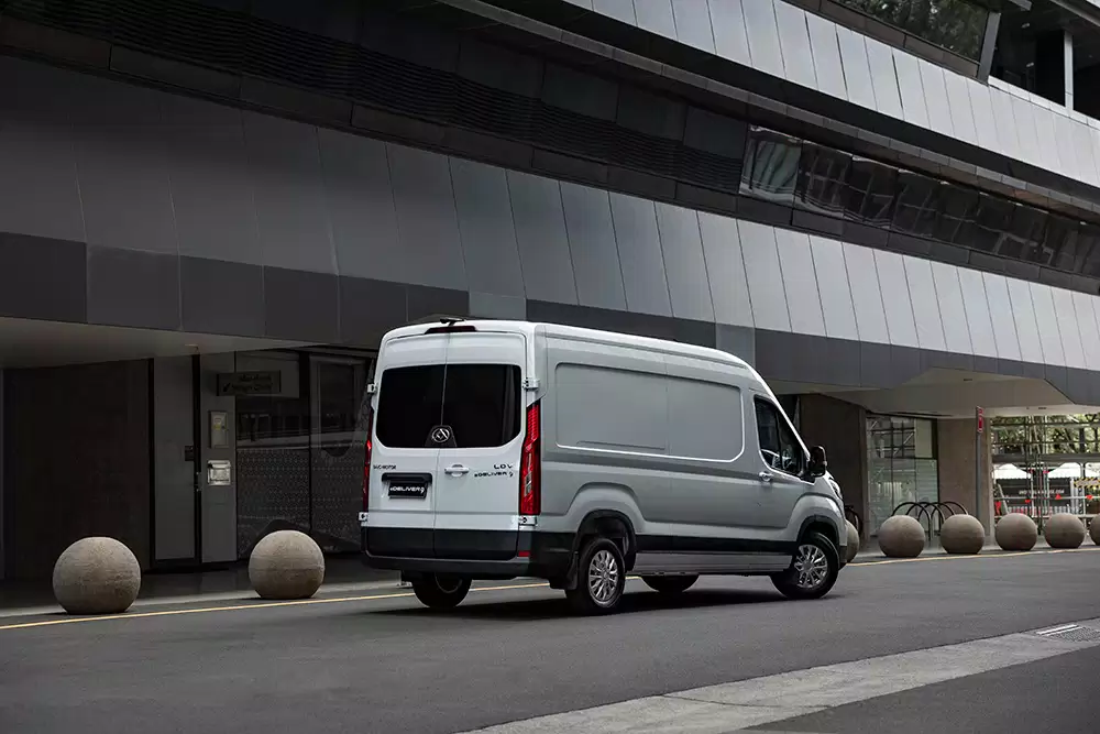 eDeliver-9_LWB-MR_-Exterior-3-.jpg