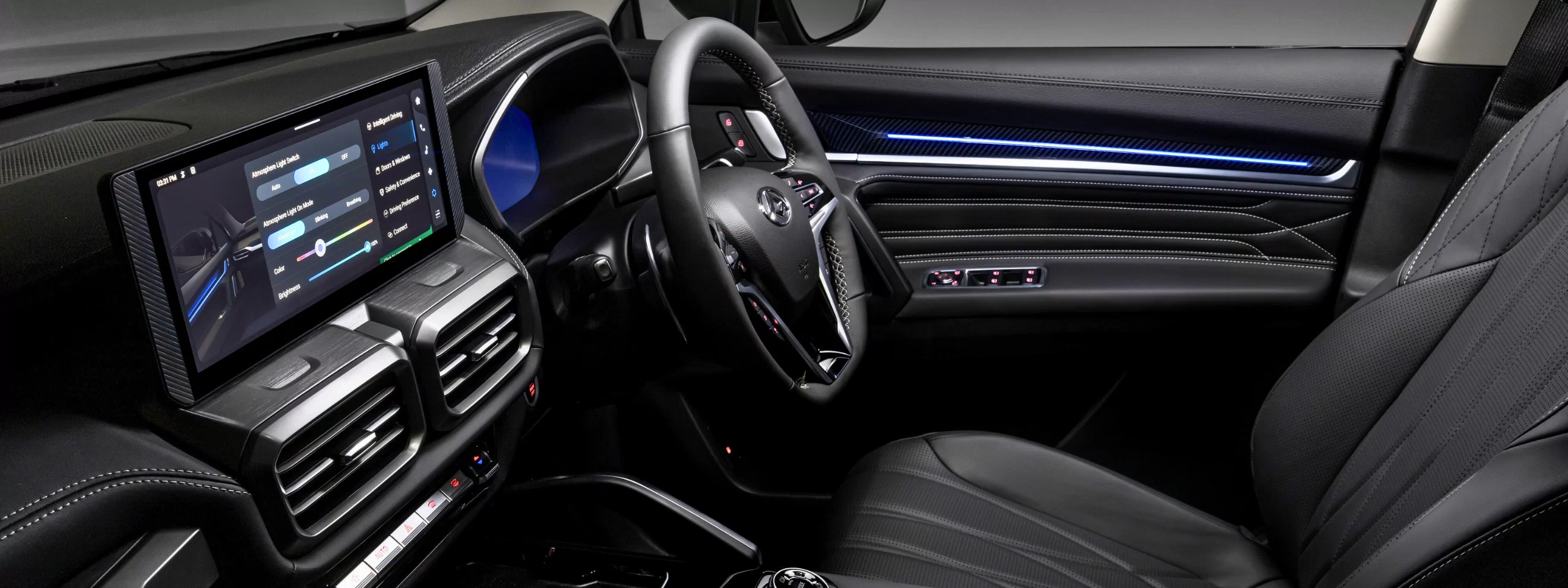 Cabin LED Lighting on the New 2025 LDV D90