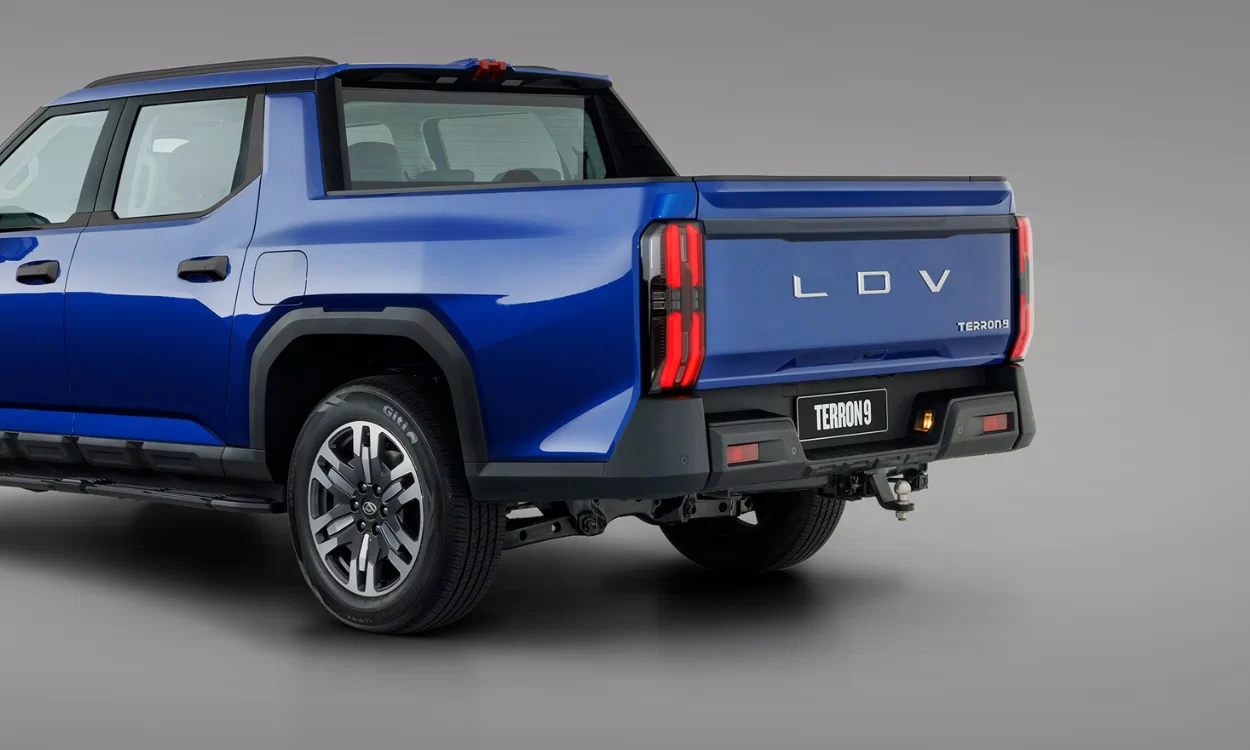 terron-9-braked-towing.png