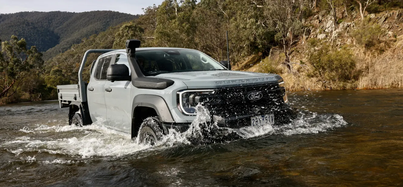 Ford Ranger Super Duty River Plunge Test