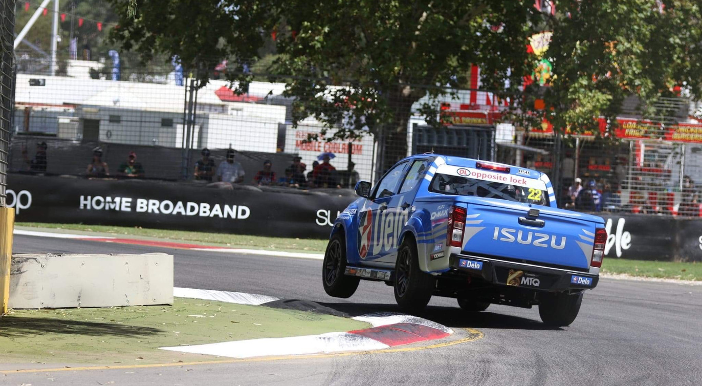 Superutes Adelaide