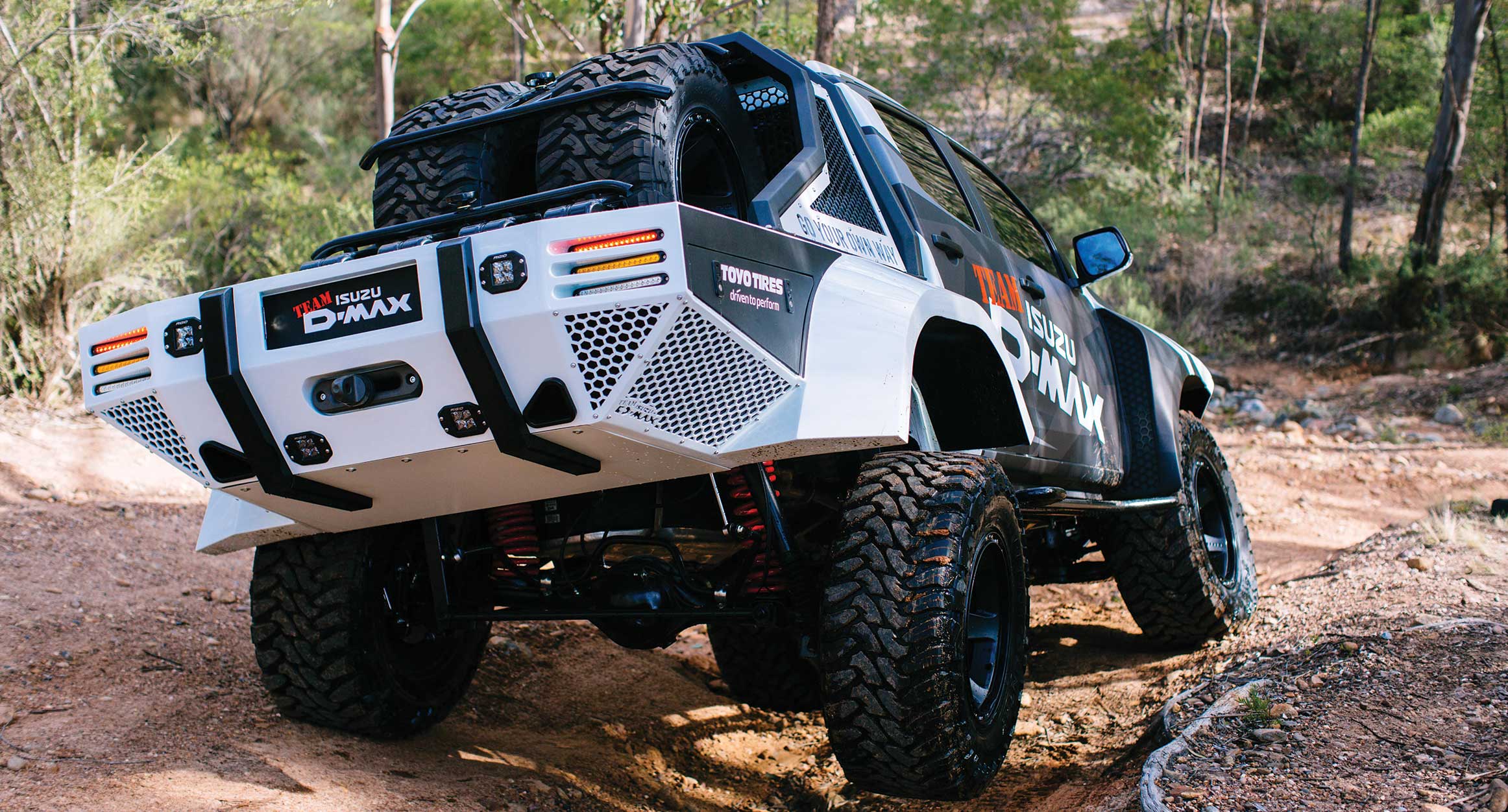 Concept-X Team Isuzu D-MAX descends steep gravel hill 