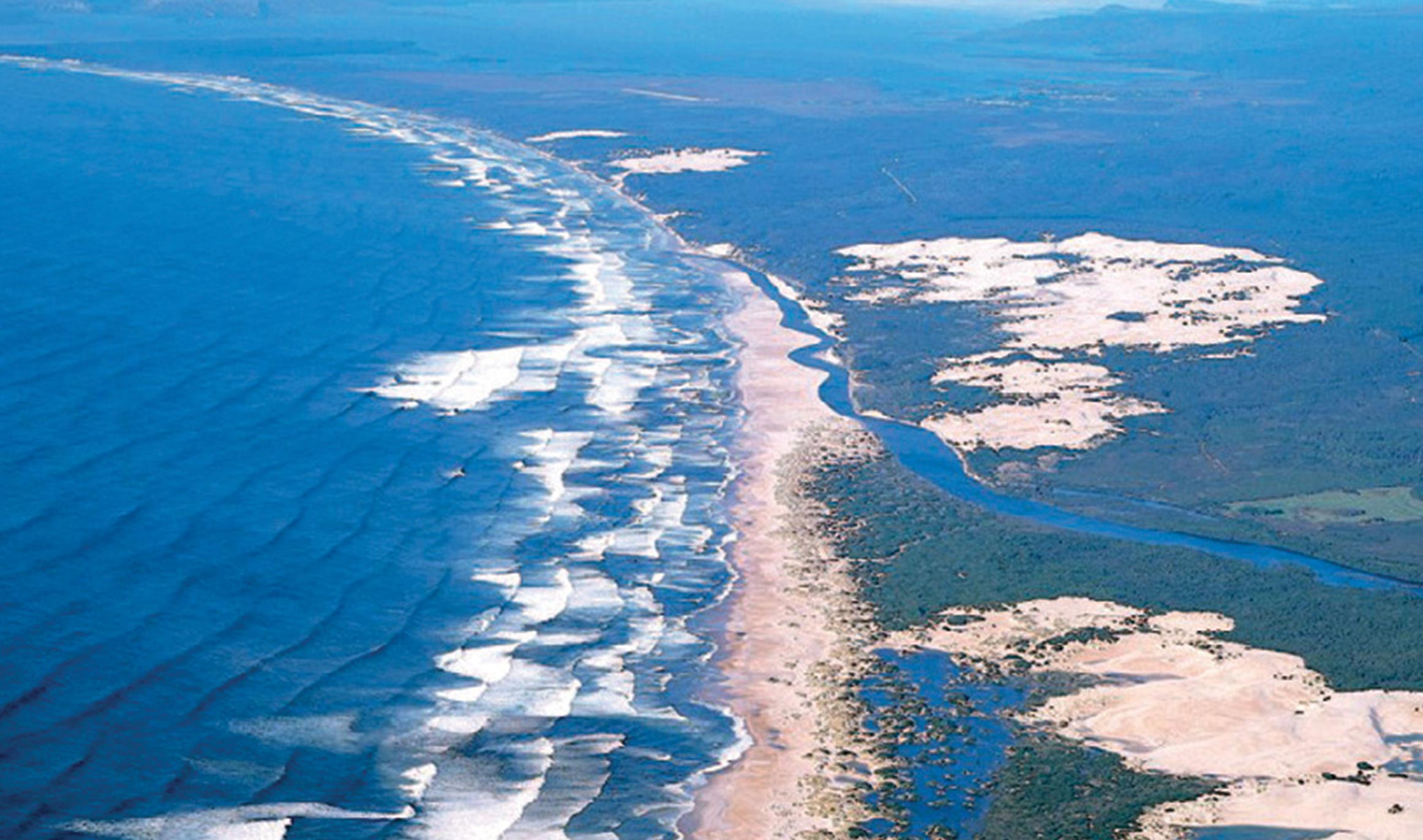 Tasmania ocean beach from height 