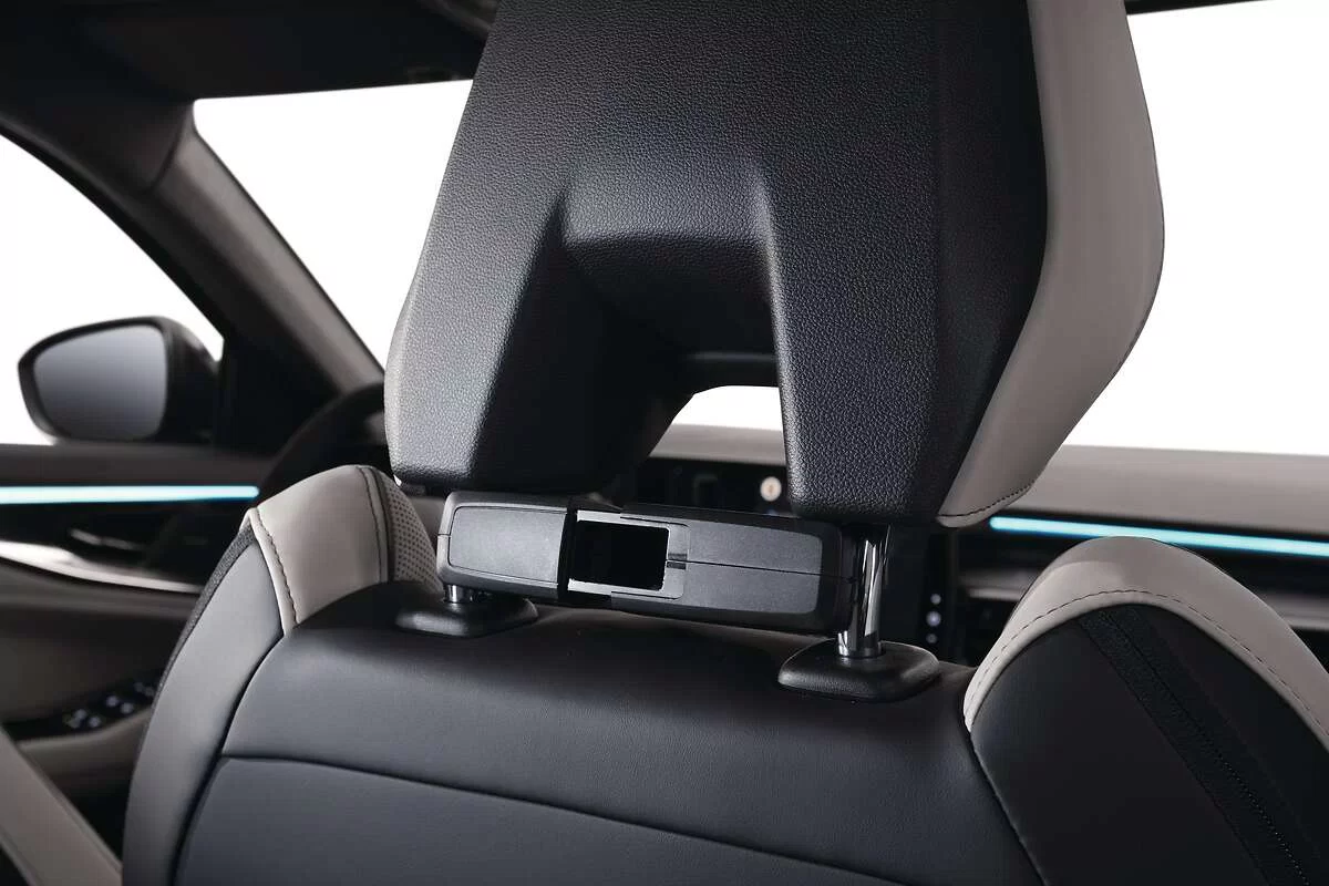multifunction base holder on headrest