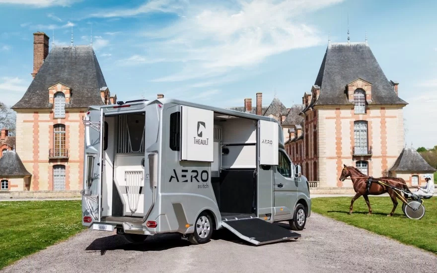 Renault Master Van and Theault horse transport conversion