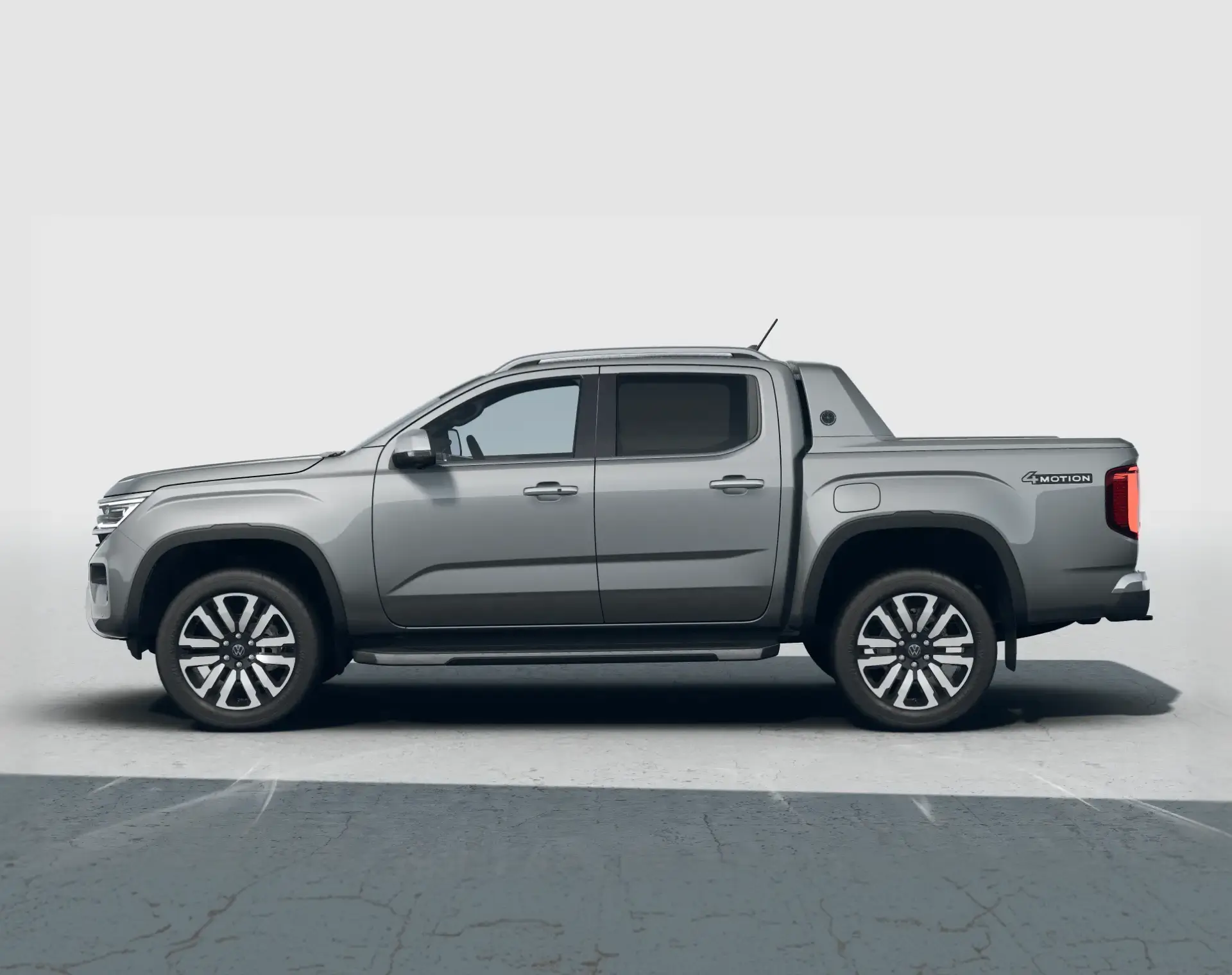 Amarok Aventura side