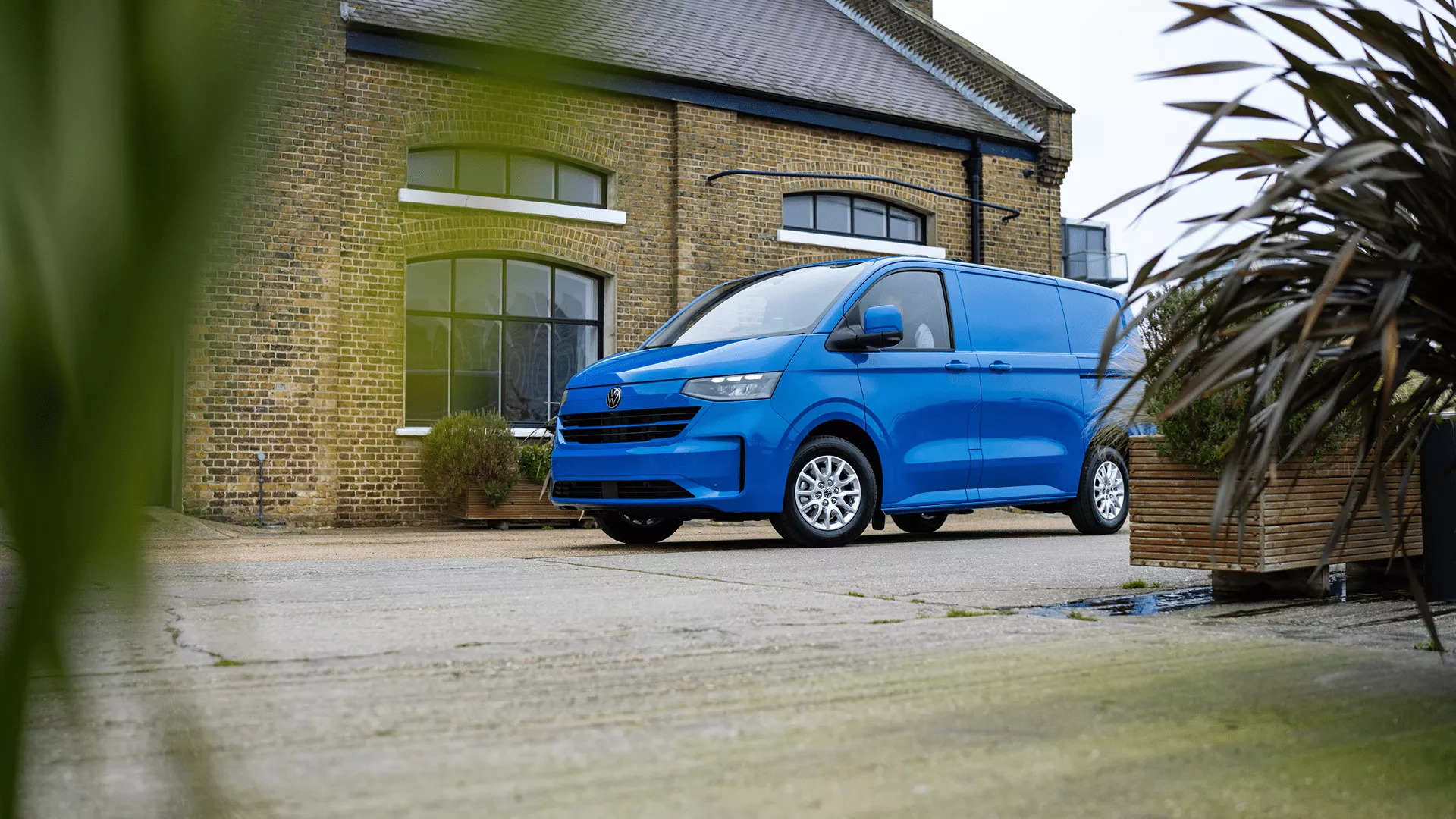 Volkswagen Transporter Van